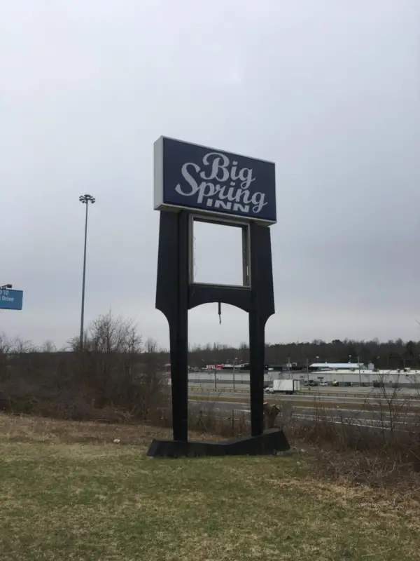 Big Spring Inn Madisonville 4